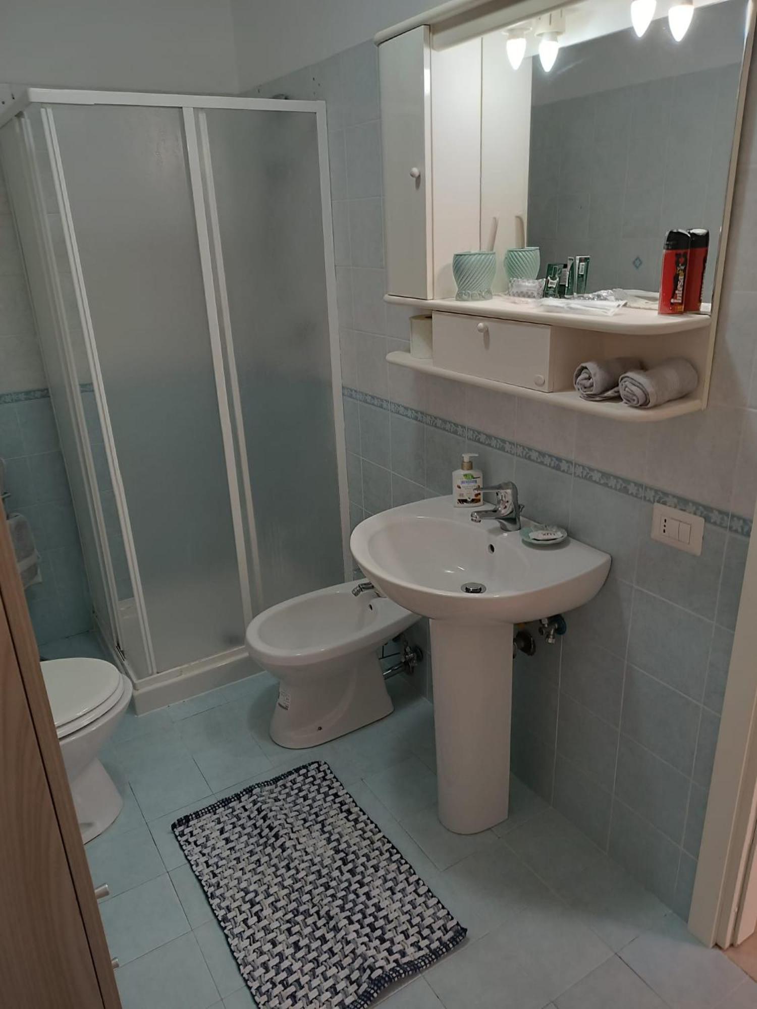 Armareaoverseassuites Fiumicino Luaran gambar